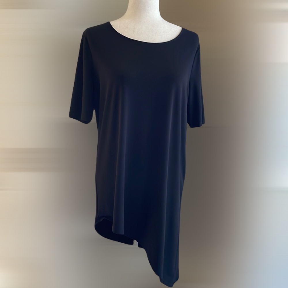 Chico's Asymmetrical Hem Tunic Short Sleeve Black